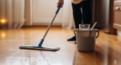 2 ложки соли в воду для мытья пола – и пыль не садится неделю: проверенный лайфхак для чистоты