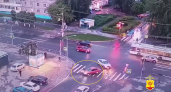 На перекрестке в Чебоксарах сбили двух пенсионеров
