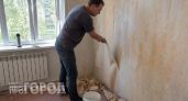 Хватит переплачивать за виниловые обои: мастера перешли на практичную новинку, которая клеится за один вечер