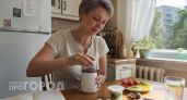 Забудьте о приливах после 40: уберите из рациона эти три продукта и почувствуйте легкость уже завтра