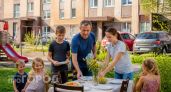 Многодетные отцы российского кино: 7 знаменитостей, которые решились на воспитание пяти и более детей