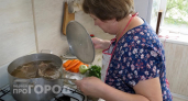 Шеф-повар поставил жирную точку в спорах: сливать ли первую воду при варке мясного бульона