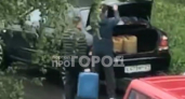Топливный скандал у стен больницы: житель Чебоксар заметил подозрительные манипуляции с канистрами из казенного гаража, идет проверка