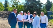 В Парке Победы демонтируют старую лестницу и покрытие пешеходных зон