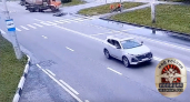 В Чебоксарах КамАЗ столкнулся с мотоциклистом