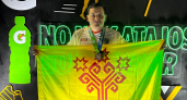 Дипломат из Чувашии пробежал по столице Эквадора с родным флагом на плечах: "Для меня флаг Чувашии – символ гордости за свои корни" 
