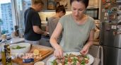Забудьте про тяжелые ужины: этот салат с тунцом и яйцом стал моим спасением для легкого и сытного меню