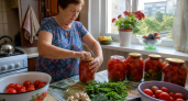Больше никаких скучных салатов на ужин: готовлю острые помидоры по-корейски, и вся семья просит добавки