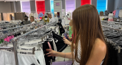Синие джинсы больше не ношу: 4 нескучных варианта "низа" на осень