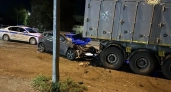 В Чебоксарах пьяный водитель Ford сбил пешехода и врезался в фуру