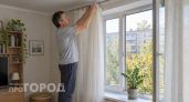 Занавески и жалюзи уже прошлый век: вот что теперь вешают на окна умные люди - визуально расширяет комнату