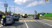 Двое детей пострадали при столкновении BMW и Renault на трассе "Вятка" перед постом ГАИ