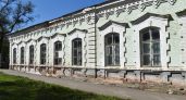 В Алатыре здание старинной школы с голландскими печами продадут за один рубль
