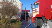 В Батыревском районе огонь от бани едва не спалил соседнее подворье