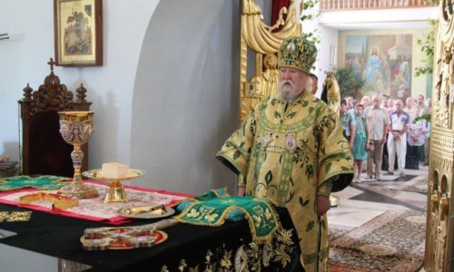 Богослужение в день Святой Троицы прошло в Чебоксарах