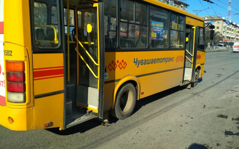 «Чувашавтотранс» закрывает автобусы в Чебоксарах