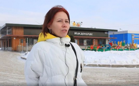В Новочебоксарске неизвестная женщина напала на мать, назвав ее ребенка своим