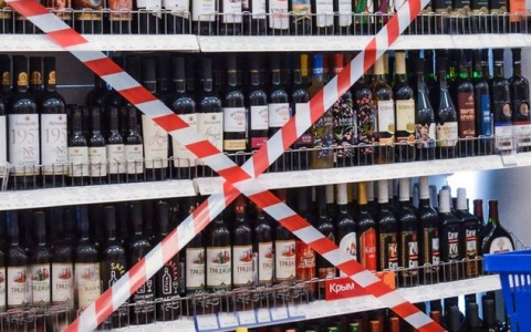 Жителей Чувашии ожидает второй день полного запрета алкоголя