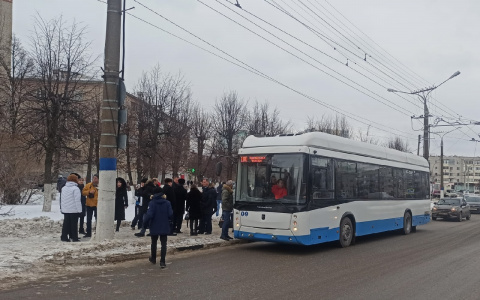 Между двумя городами запустили троллейбус № 100