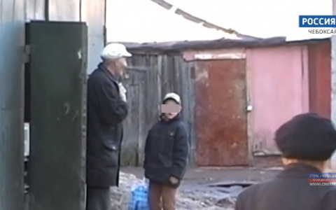 В Чувашии изъяли 25 детей, которые находились в холодных помещениях и без питания