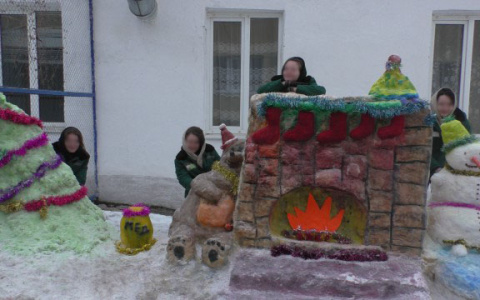 В чувашских колониях из снега слепили камин и крыс