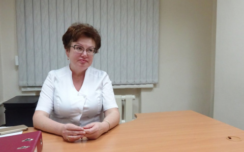 Купание детей в проруби настораживает и священника, и врача