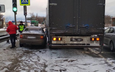 Число пострадавших в ДТП с маршруткой достигло 6 человек