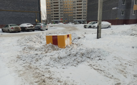 Скорая не смогла попасть на вызов из-за перекрытой дороги