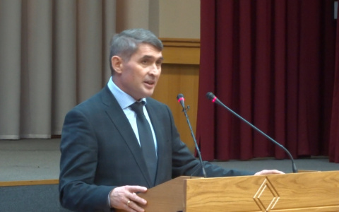 Николаев предложил создать кодекс поведения чиновников