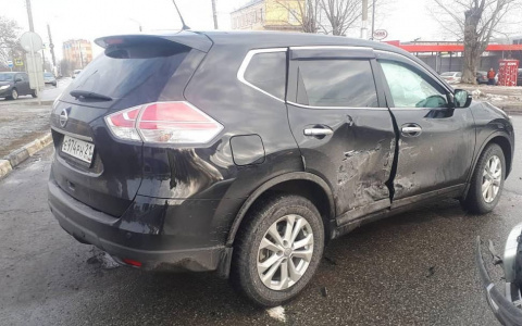 В Чебоксарах в ДТП пострадала женщина