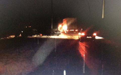 В столкновении Hyundai, грузовика и Chevrolet погиб 26-летний парень