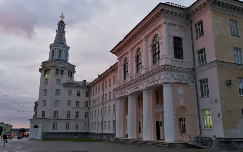 Вузы Чувашии переходят на свободное посещение из-за коронавируса