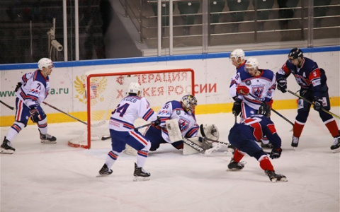 Хоккейных болельщиков в Чебоксарах предупреждают об отмене матчей