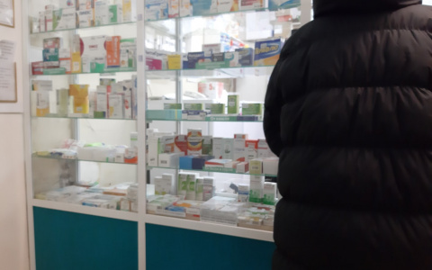 Минздрав назвал второе лекарство против коронавируса