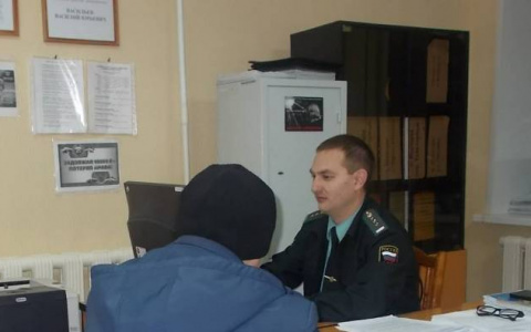 Сел за неуплату алиментов: дело рассматривали по видеосвязи