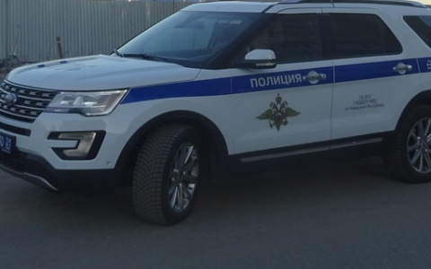 Продавщица сладких букетов поверила уверенному голосу в трубке и осталась без денег