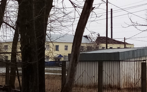 Мини-ураган в Цивильском районе оставил полдома без крыши