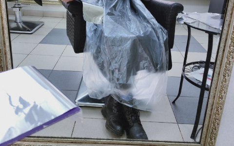 Открытые парикмахерские в Чебоксарах строго проверяют и уже нашли нарушения