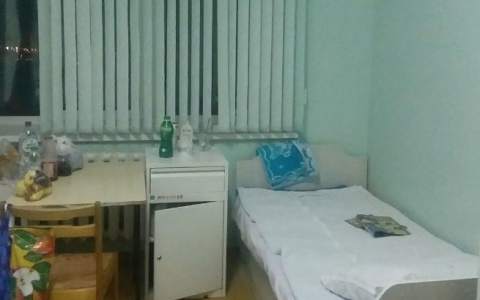 Тяжелые больные постепенно выздоравливают и снимаются с аппаратов ИВЛ