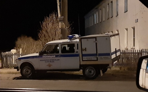 Житель деревни погиб от ножа, вступившись за свою маму