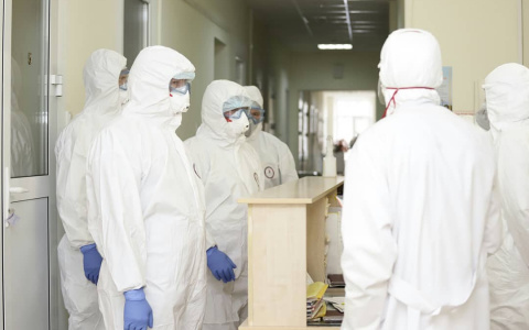 Суммы надбавок медработникам за работу с коронавирусом в Чувашии