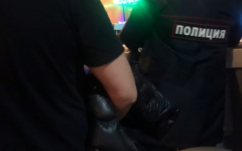 Чебоксарец за несколько часов перевел неизвестным 6 млн рублей