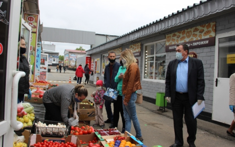 По Чебоксарам ходит 6 групп проверяющих: выписали уже 350 протоколов