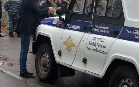 Простая схема приносит аферистам десятки тысяч рублей: за день 10 человек обратились в полицию