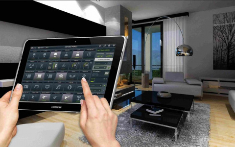 Mail.ru Group и «Ростелеком» научили голосового ассистента управлять видеосервисом Wink и «Умным домом»