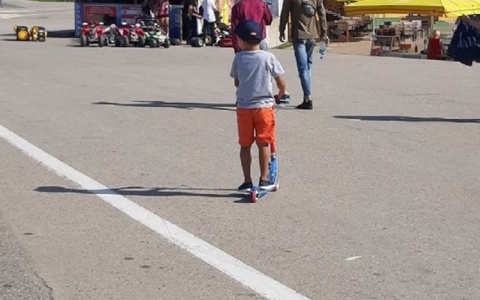 В Чебоксарах 7-летний мальчик остался без попечения родителей