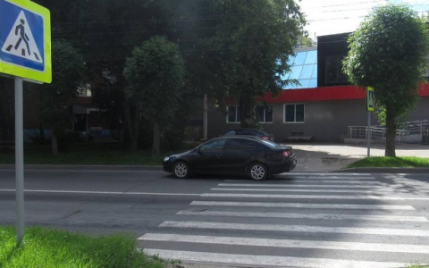 В Чебоксарах на зебре сбили мужчину, у него множество переломов