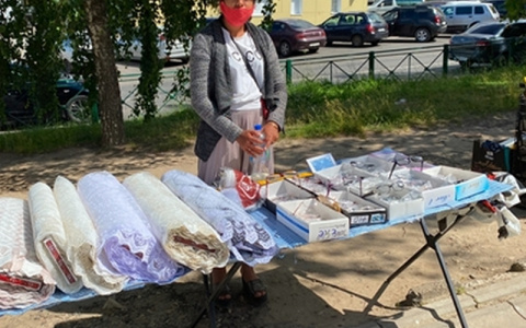 Продавцы тканей и очков незаконно расположились на улицах Чебоксар