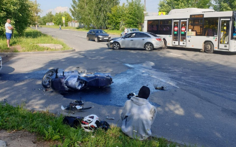 Мотоциклист пострадал в столкновении с "Шевроле" в Новоюжном районе