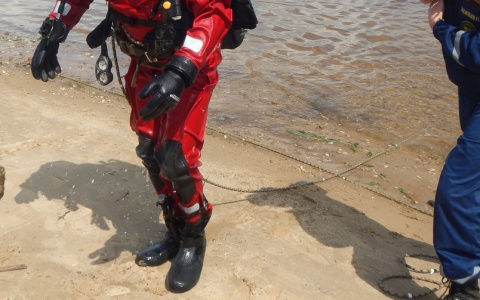 Пропавшего рыбака с лодкой нашли мертвым на Волге